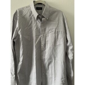 Men Van Heusen New, Button down Long Sleeve Shirt Large